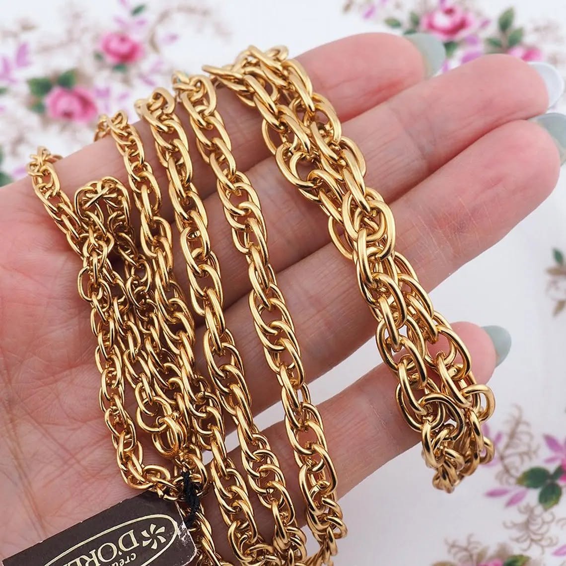 D'Orlan Gold Plated Chain Necklace (New Old Stock) - Image 3